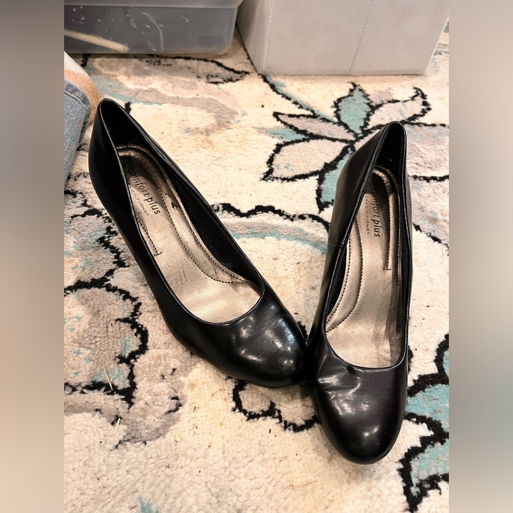 Comfort Plus by Predictions Black Heels Sz 7 - Picture 3 of 6